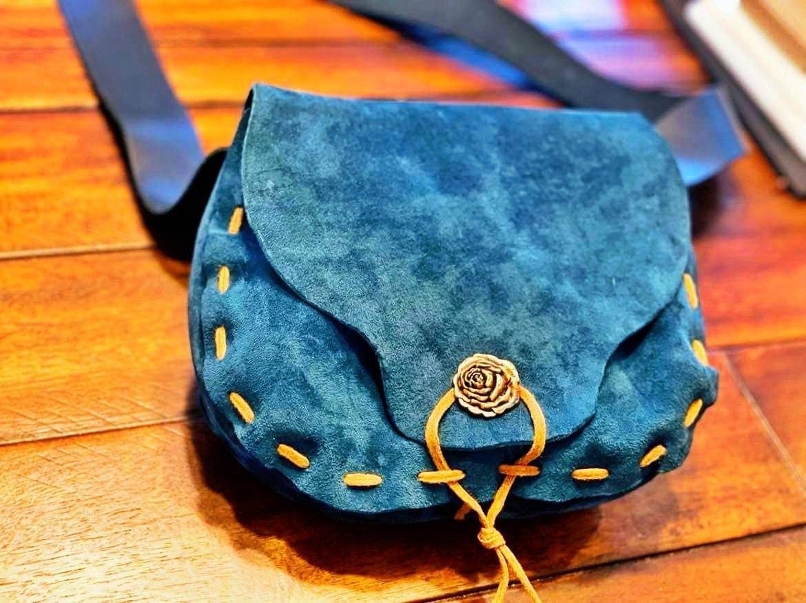 Retro Silky Suede Purse